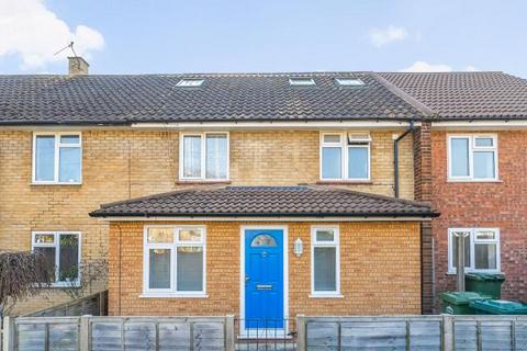 Keywood Drive, Sunbury-On-Thames