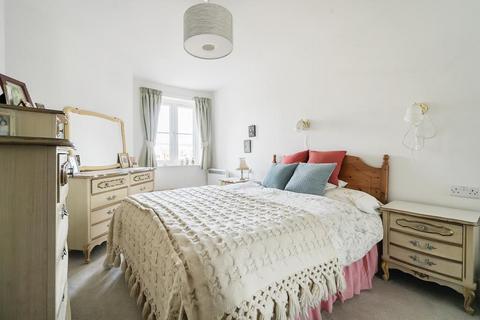 1 bedroom retirement property for sale, Chesham,  Buckinghamshire,  HP5