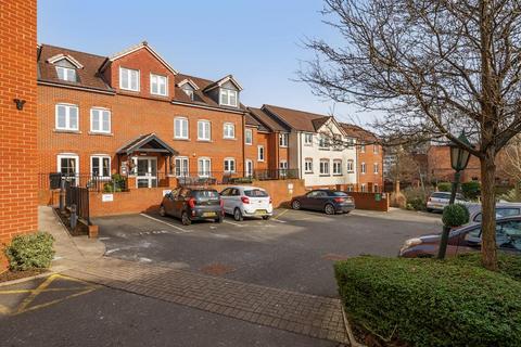 1 bedroom retirement property for sale, Chesham,  Buckinghamshire,  HP5