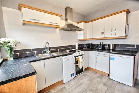 3 bedroom flat for sale, Waterloo Road, Lanark