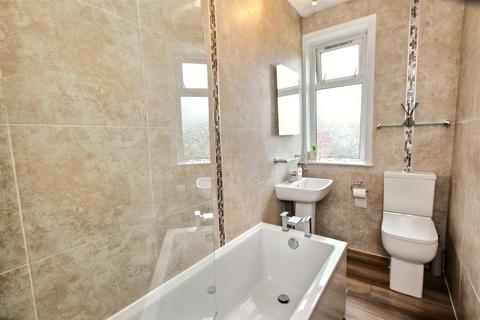 3 Waterloo Road, Lanark, ML11 7PZ