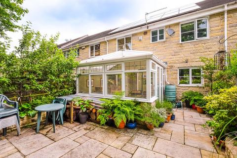 4 bedroom terraced house for sale, Middlemost Close, Huddersfield, HD2