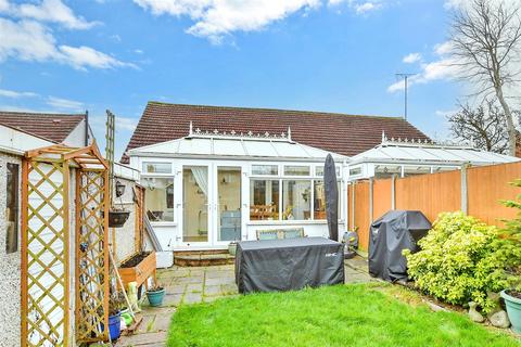 18 Balmoral Road, Sutton At Hone, Dartford, DA4 9EY