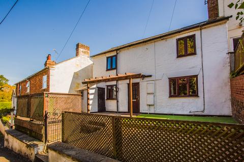 2 bedroom cottage for sale, Gawcott Road, Buckingham