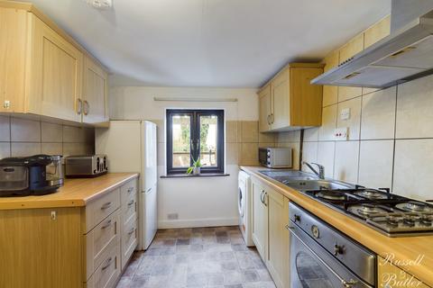 2 bedroom cottage for sale, Gawcott Road, Buckingham