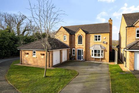 4 bedroom house for sale, Winston Way, Penley.