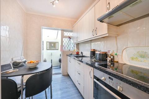 3 bedroom house for sale, Tavistock Avenue, Perivale, Greenford, UB6