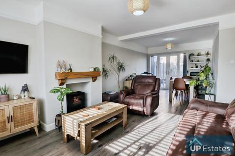 223 Blackberry Lane, Coventry, CV2 3JW