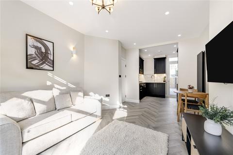 2 bedroom flat for sale, Stephendale Road, London, SW6