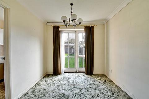 3 bedroom end of terrace house for sale, Tanners Crescent, Hertford SG13