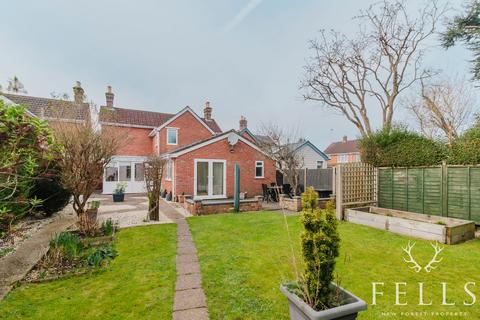 4 bedroom detached house for sale, Westbury Road, Ringwood BH24