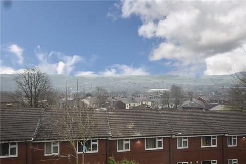 17 Chamber Road, Shaw, Oldham, OL2 7AR