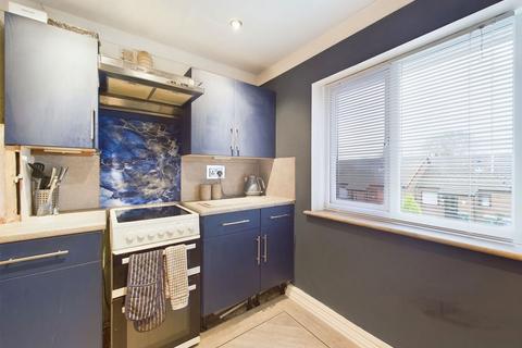 2 bedroom flat for sale, Clayton Street, Skelmersdale, WN8 8HX