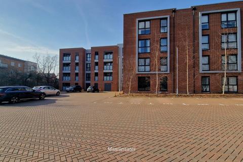 1 bedroom flat for sale, Heaton House, Thurston Way, Borehamwood WD6