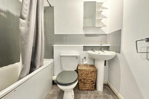 2 bedroom terraced house for sale, May Tree Close, Winchester, Hampshire