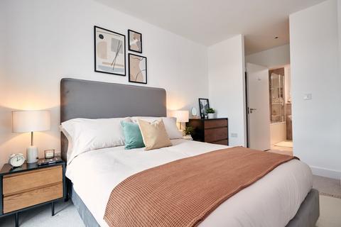 2 bedroom apartment to rent, at Barking Wharf, 1 Barking Wharf Sq,  IG11