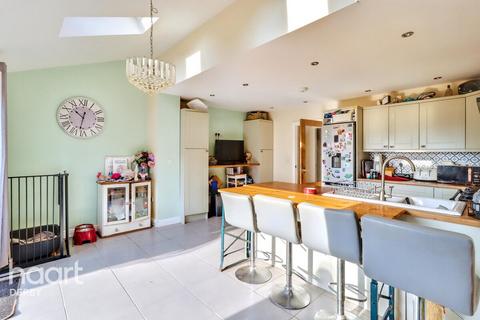 2a Longlands, Repton, Derby, DE65 6GB