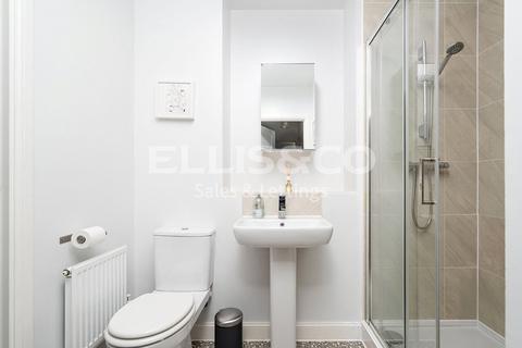 undefined, Rowen Avenue, London, NW9