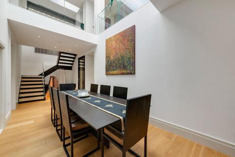 4 bedroom flat to rent, Chelsea Manor Street, London, SW3