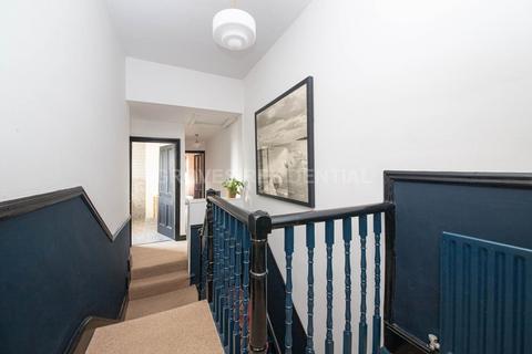 10 Penrith Road, New Malden, KT3 3QS