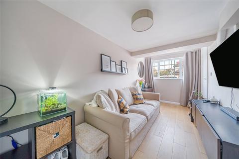 83 Surbiton Hill Park, Surbiton, KT5 8EJ