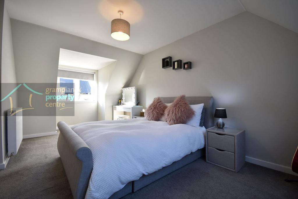 Bed 1.JPG