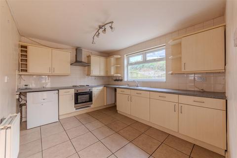 2 bedroom detached bungalow for sale, Woodfield Road, Pontypool NP4