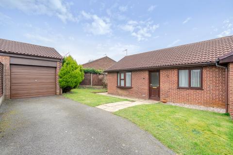 2 bedroom semi-detached bungalow for sale, Woffindin Close, Great Gonerby, Grantham, Lincolnshire, NG31