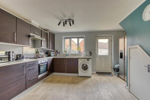 3 bedroom terraced house for sale, 14 MORSE ROAD, NORTON FITZWARREN, TAUNTON