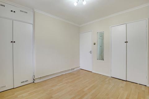 1 bedroom flat for sale, Cortis Road, London SW15