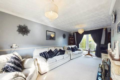 3 bedroom terraced house for sale, Windermere Drive, Worcester, Worcestershire, WR4