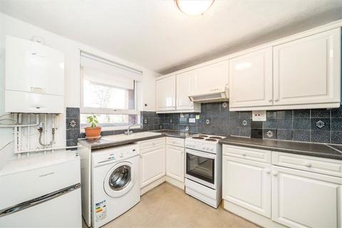 1 bedroom flat for sale, Wantage Road, London SE12