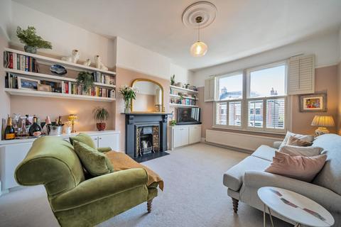 3 bedroom flat for sale, Carson Road, West Dulwich