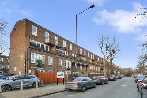 3 bedroom maisonette for sale, Patriot Square, London, E2
