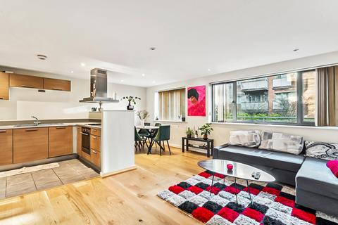 1 bedroom apartment for sale, Agate Close, London, NW10