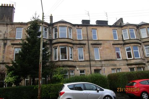 2 bedroom flat to rent, Ledard Road, Glasgow G42