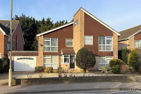 Lyndens, Brookfield Lane West, Cheshunt