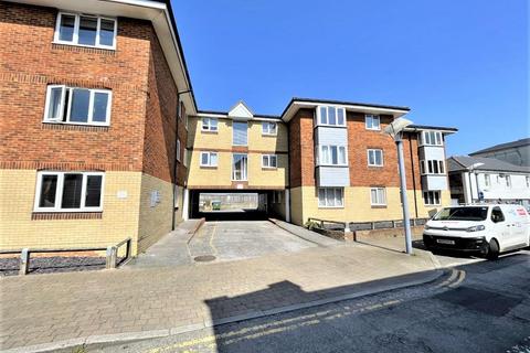 2 bedroom flat for sale, Bridge Street, Newhaven