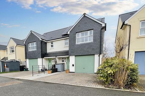 4 Bray Close, Bodmin, PL31 2TY