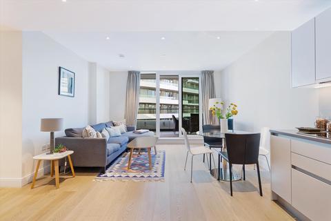 2 bedroom apartment for sale, Altissima House, London, SW11