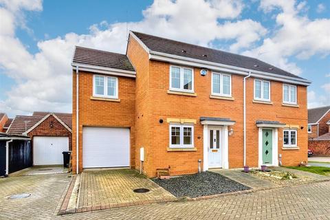 3 bedroom semi-detached house for sale, Donside Close, Boldon Colliery