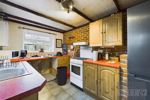 2 bedroom terraced house for sale, Battle Road, St. Leonards-On-Sea