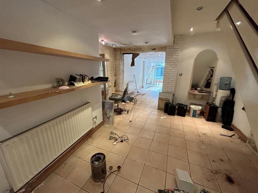 Inside.jpg