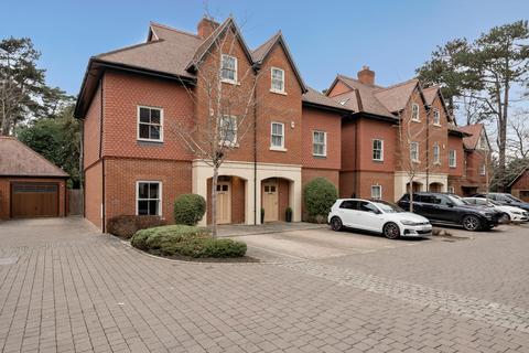 4 bedroom semi-detached house for sale, Queensbury Gardens, Coronation Road, Ascot, Berkshire, SL5