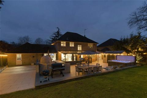 4 bedroom detached house for sale, Borers Arms Road, Copthorne, Crawley, West Sussex, RH10