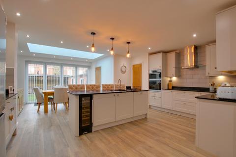 3 bedroom detached house for sale, Woodmill, Southampton