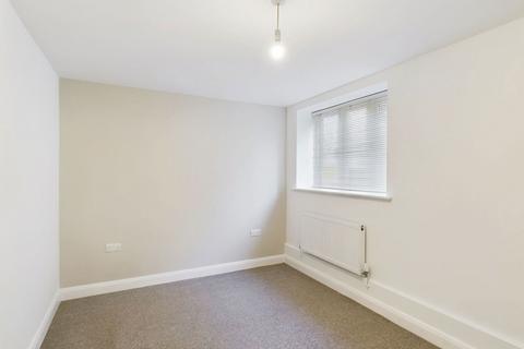 2 bedroom apartment for sale, The Saddlery, Ash Brow, Newburgh, WN8 7NF