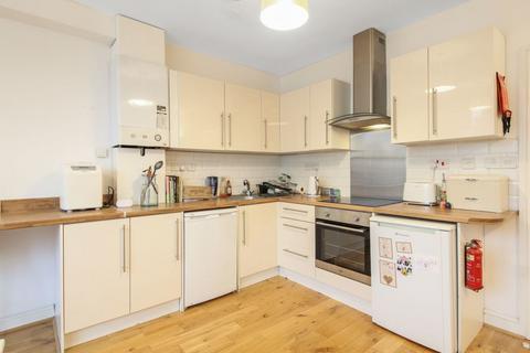 2 bedroom flat for sale, London SE22