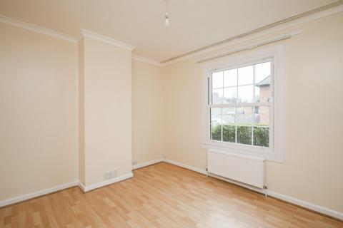 3 bedroom terraced house for sale, Wulfstan Street, Shepherd's Bush