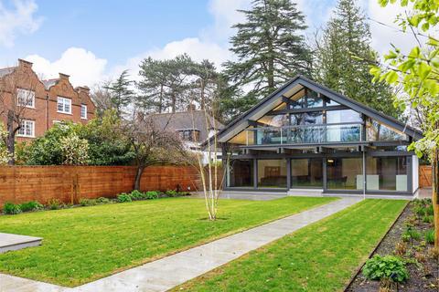10 Manor Place, Chislehurst, BR7 5QH